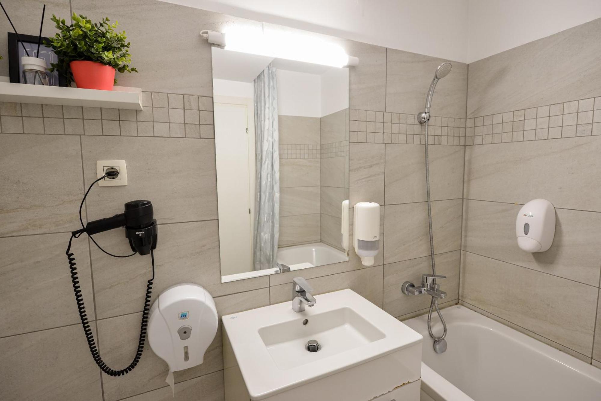 Bucharest City Center Apartment Bagian luar foto